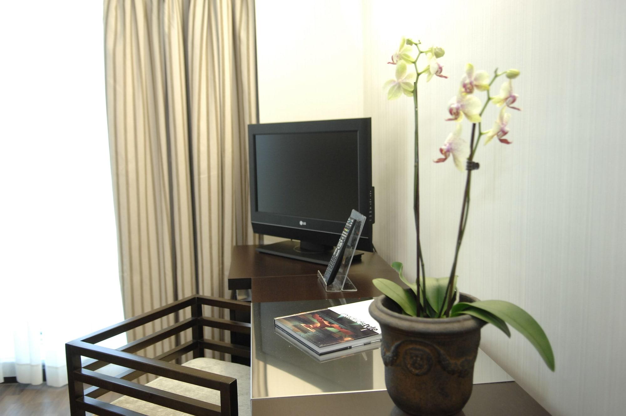 Hotel Asset Torrejon Torrejón de Ardoz Extérieur photo