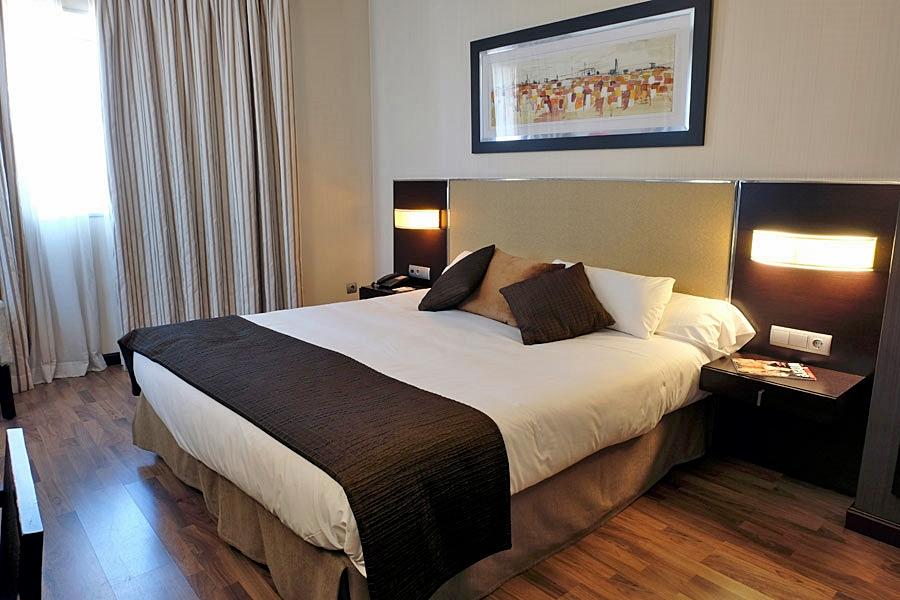Hotel Asset Torrejon Torrejón de Ardoz Extérieur photo