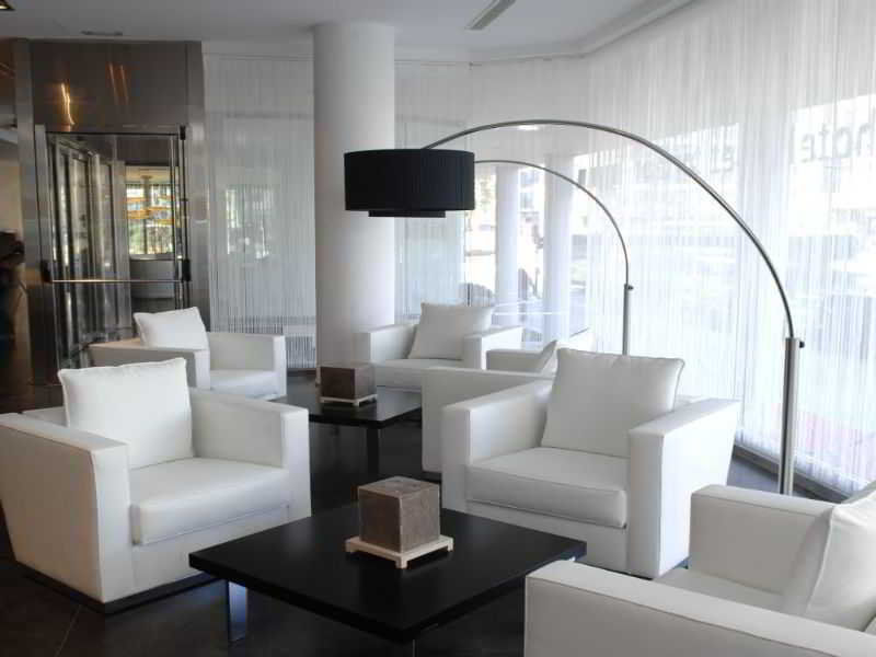 Hotel Asset Torrejon Torrejón de Ardoz Extérieur photo