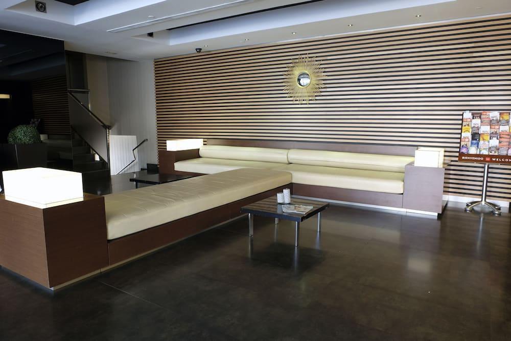 Hotel Asset Torrejon Torrejón de Ardoz Extérieur photo